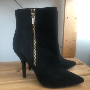 Jennifer Lopez Heeled Boot